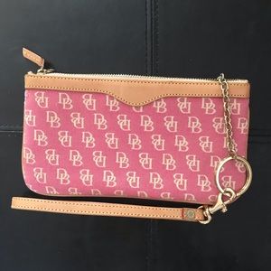 Dooney & Bourke Classic Wristlet w/ leather Strap